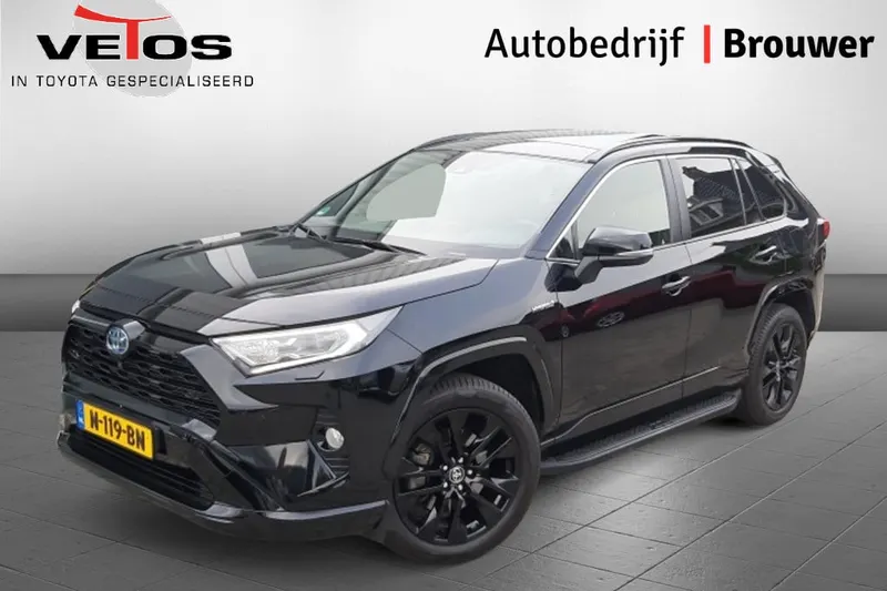 Toyota RAV4 (2021)