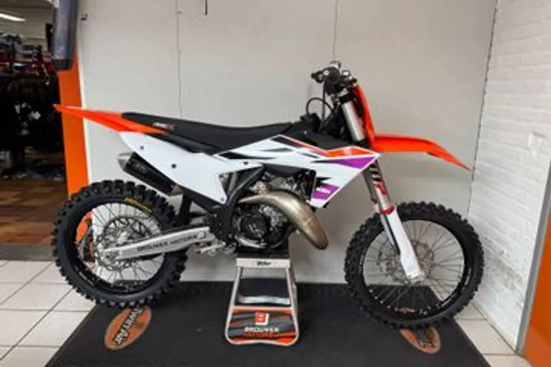 KTM 125 SX (2024)