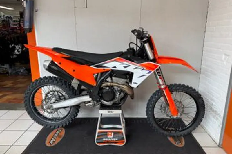 KTM 350 SX F (2023)