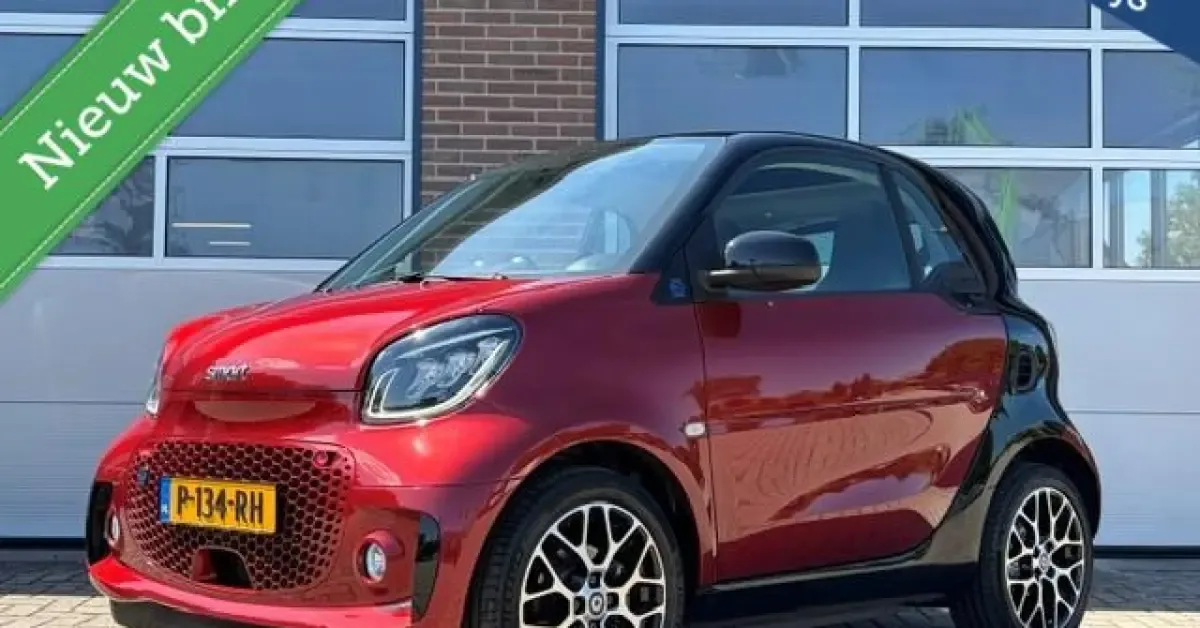 Smart Fortwo (2022) — foto 1