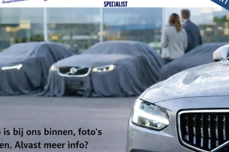 Volvo XC40 (2024)