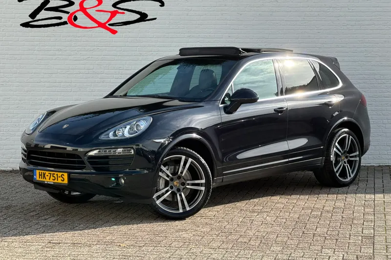 Porsche Cayenne (2012)