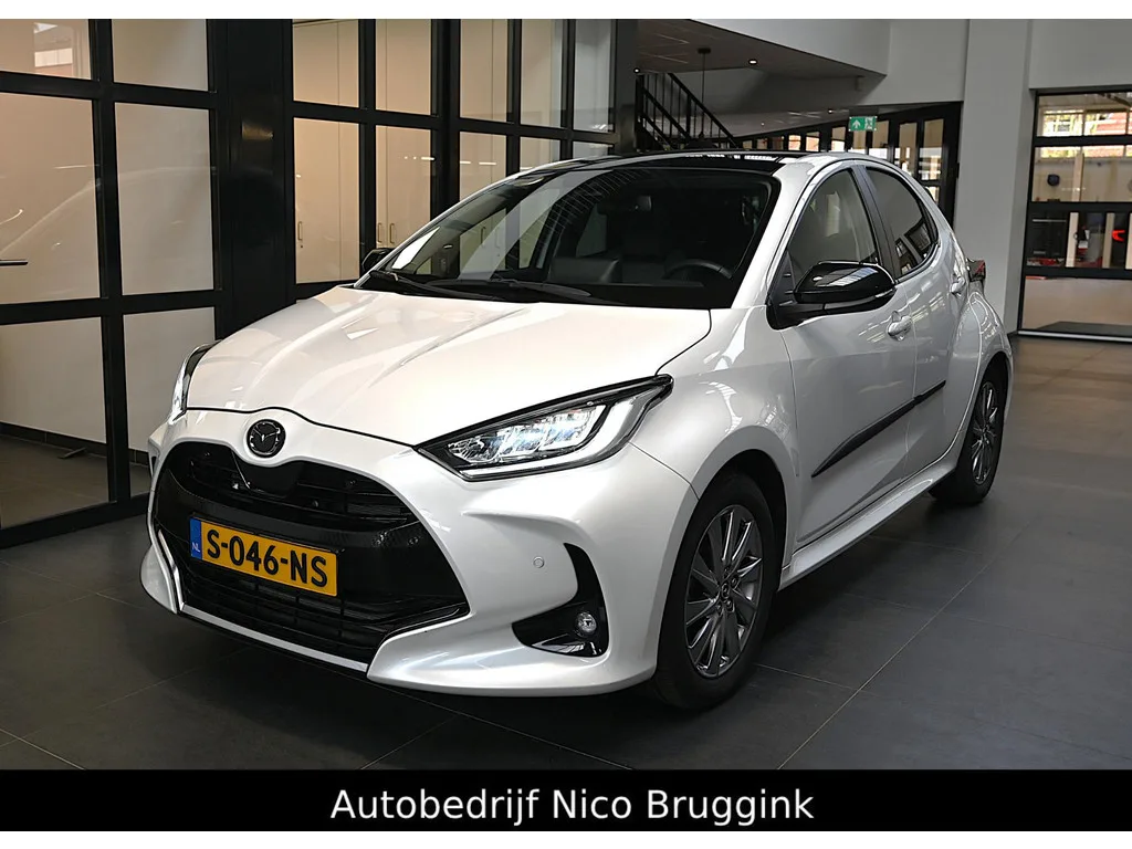Mazda 2 (2023) — foto 1