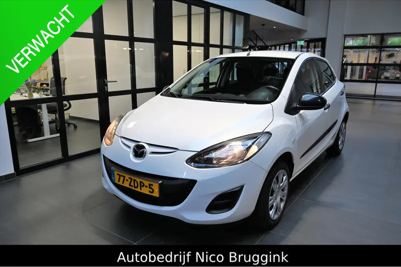 Mazda 2 (2012)