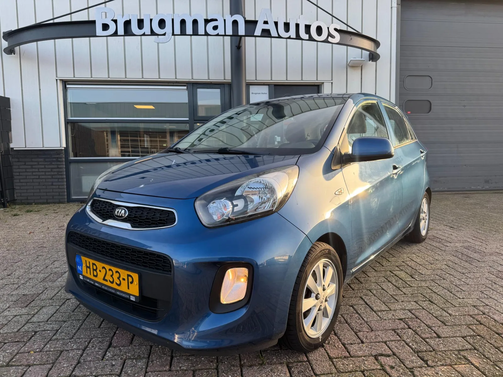 Kia Picanto (2016) — foto 1