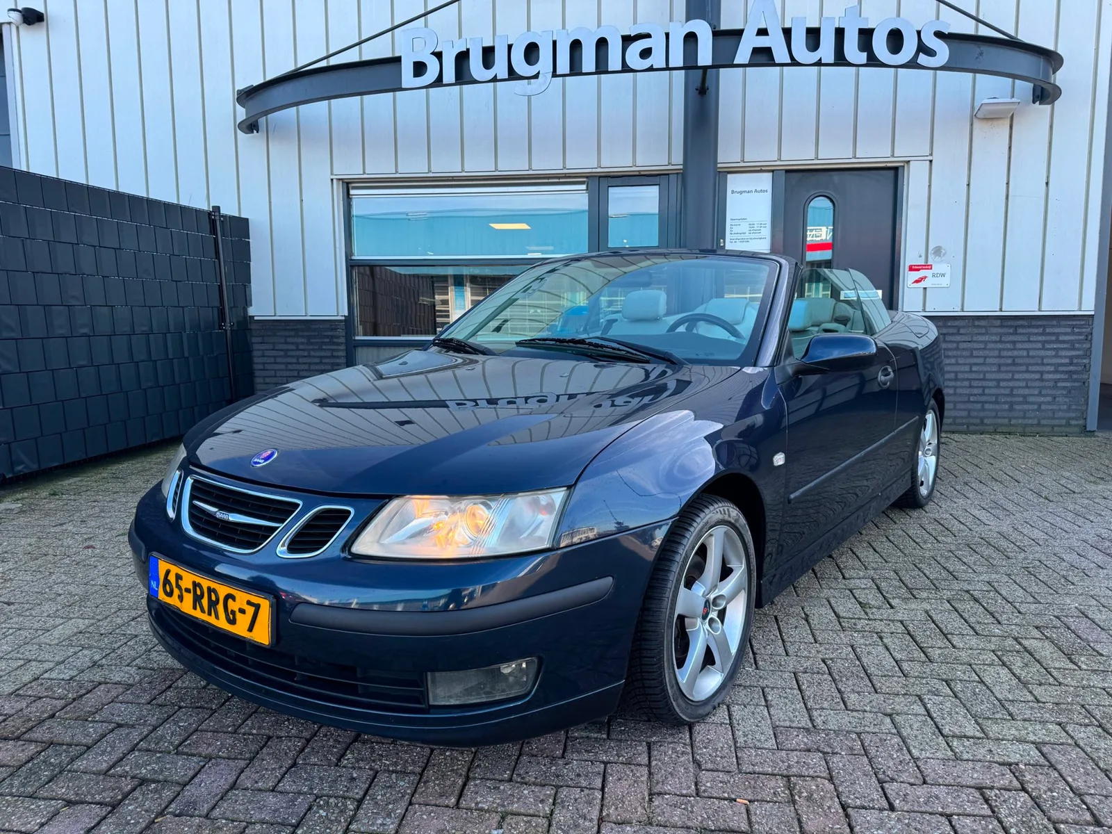 Saab 9-3 (2005) — foto 1