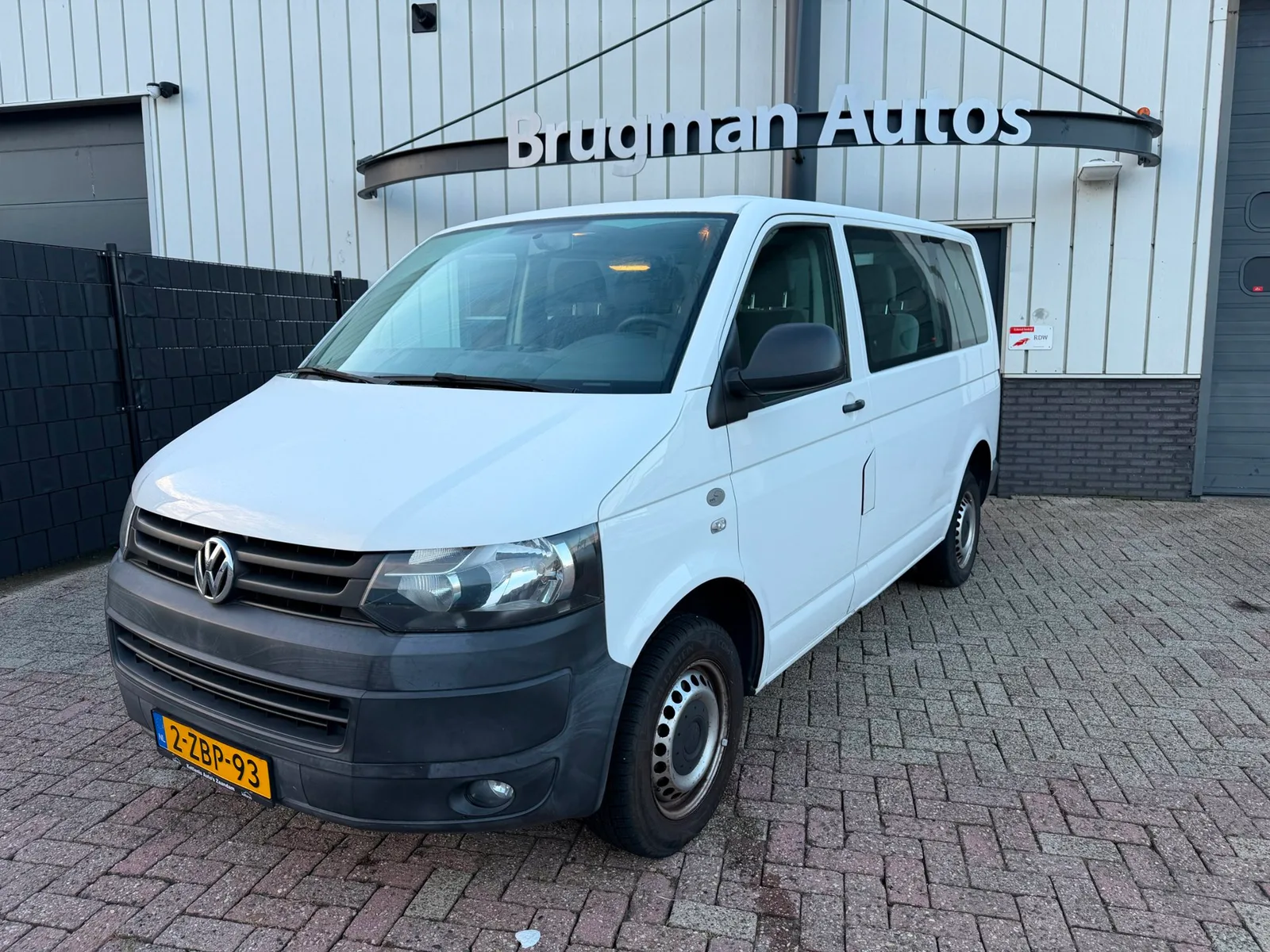 Volkswagen Transporter (2014) — foto 1