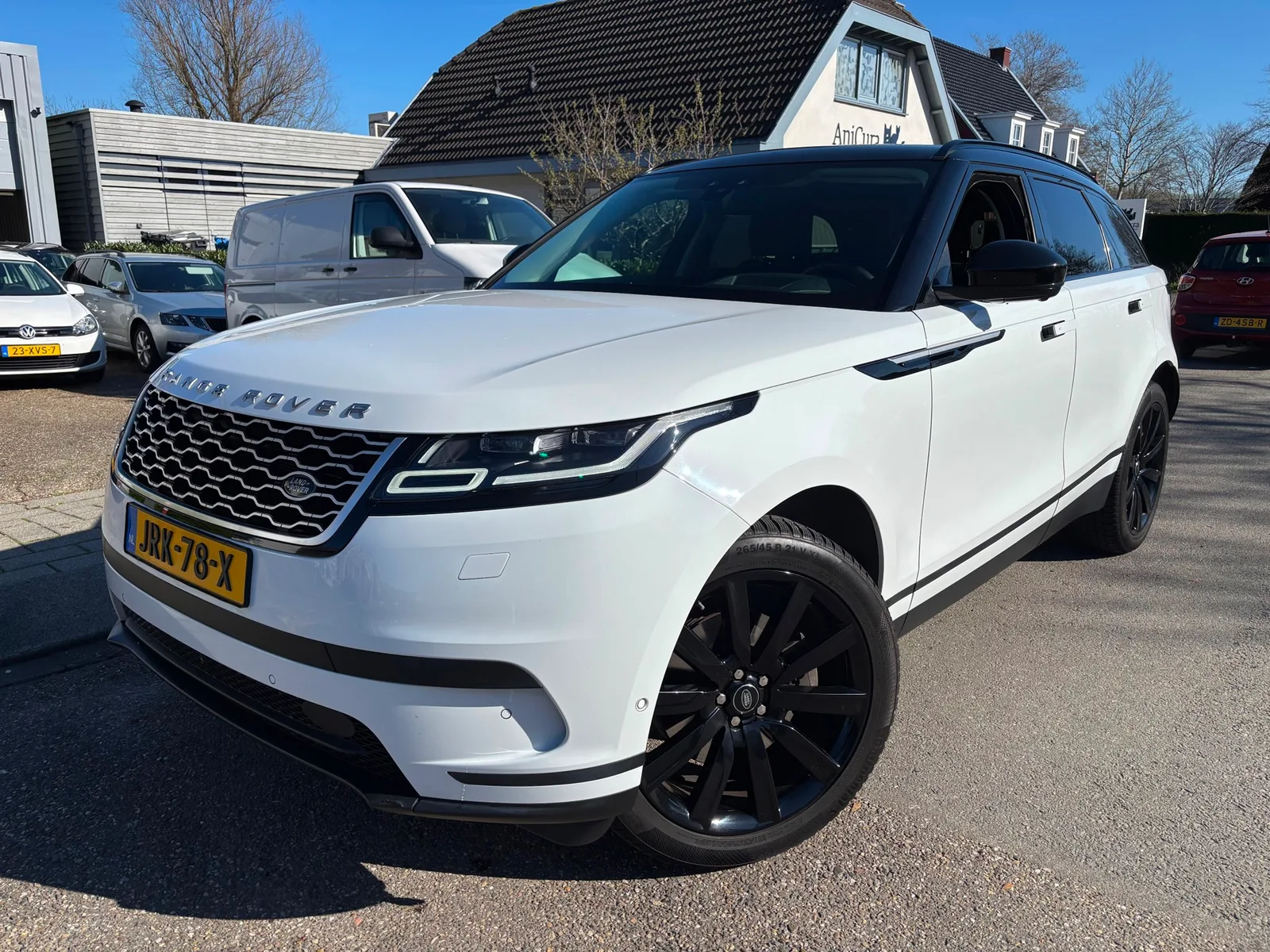 Land Rover Range Rover Velar (2019) — foto 1