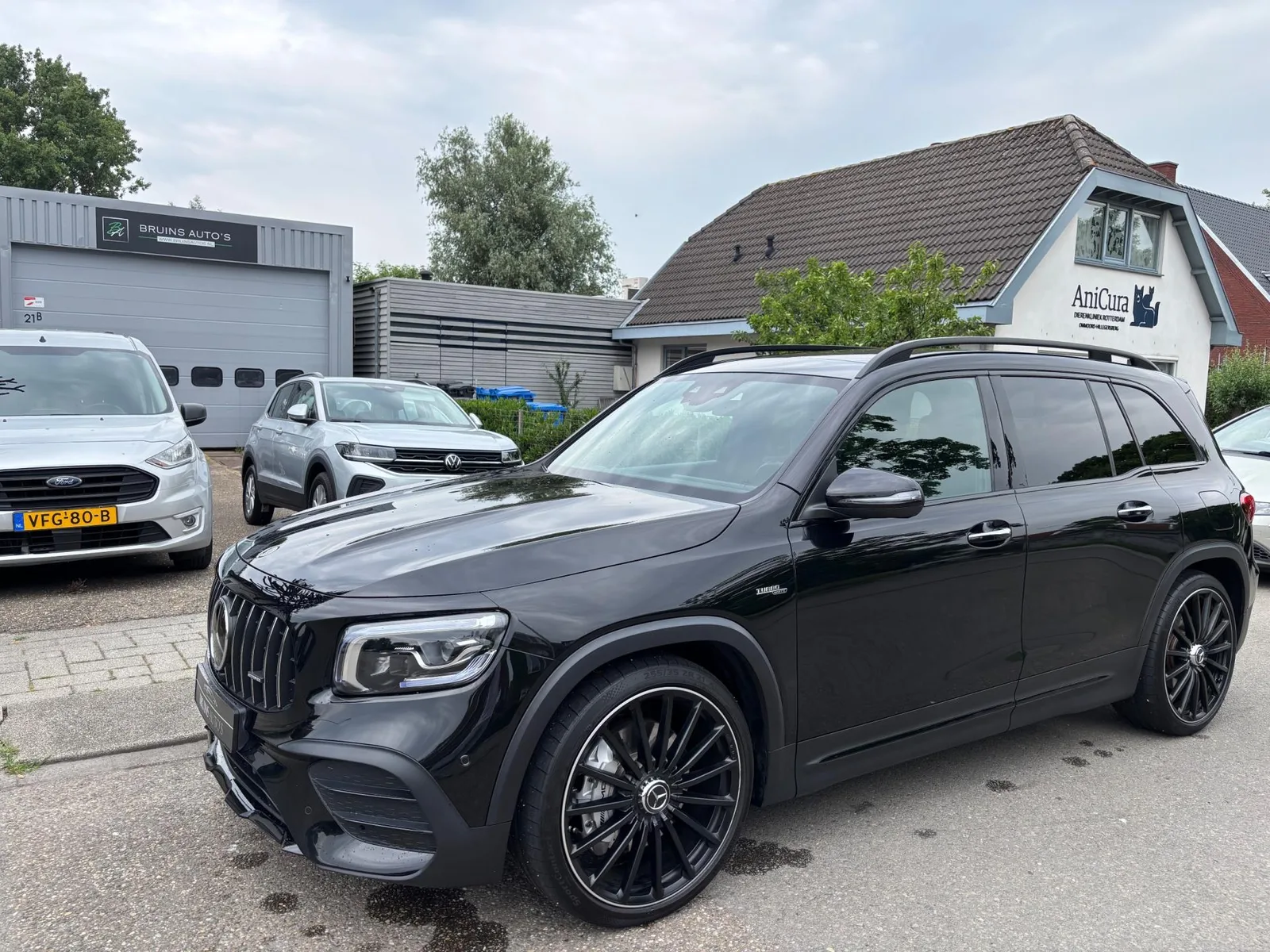 Mercedes-Benz GLB-Klasse (2021) — foto 1