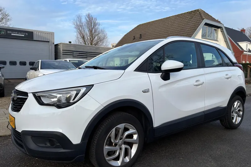 Opel Crossland X (2019)