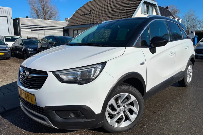 Opel Crossland X (2019)