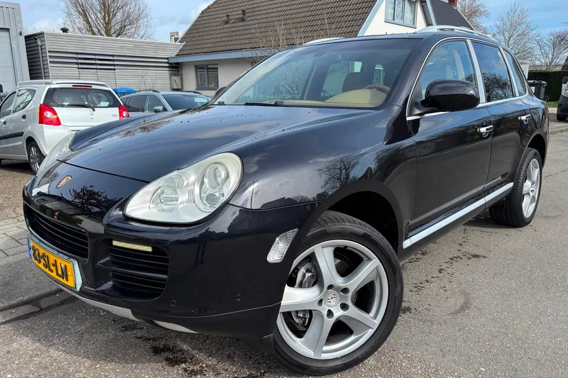 Porsche Cayenne (2006)