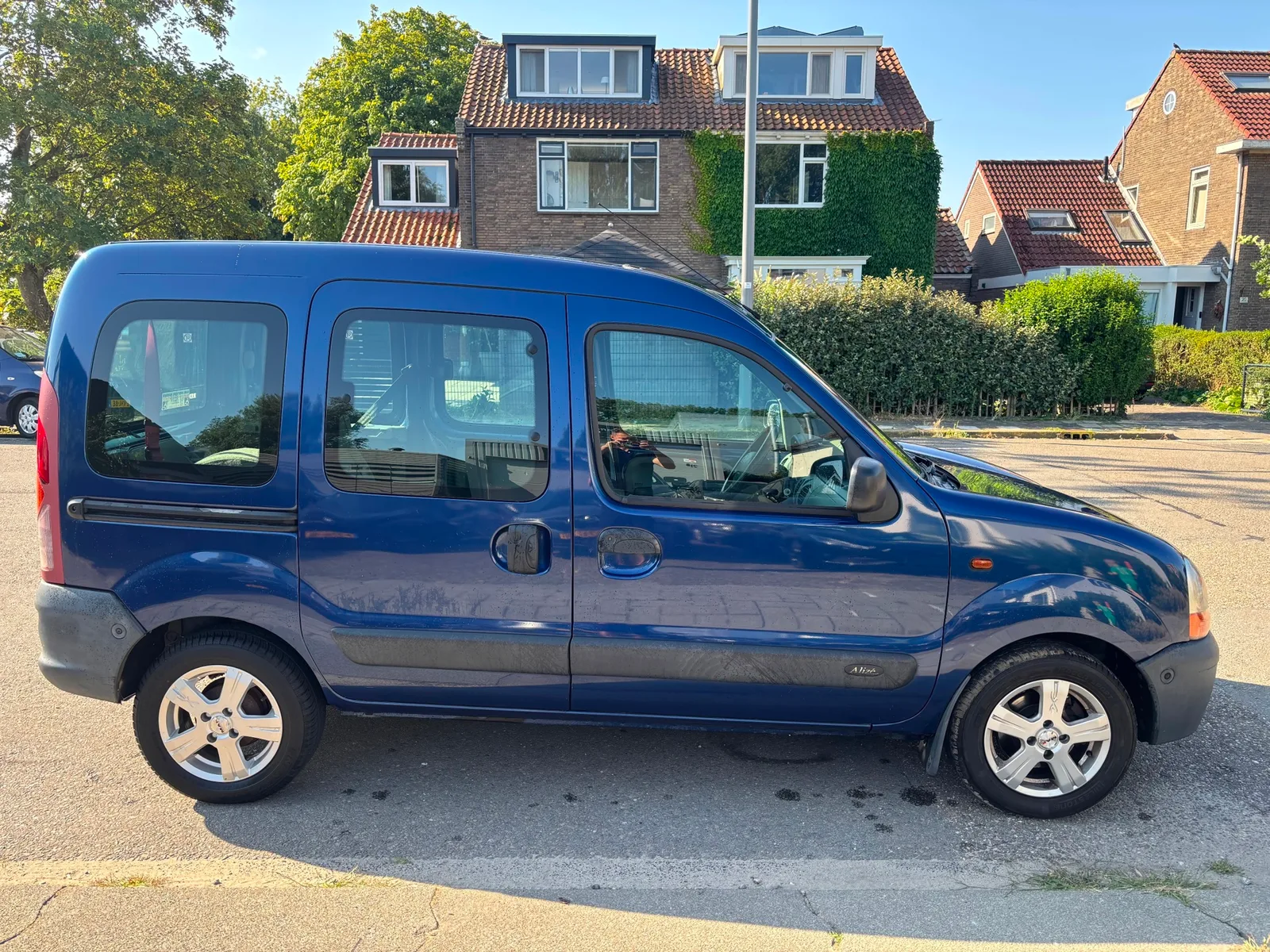 Renault Kangoo (2002) — foto 1