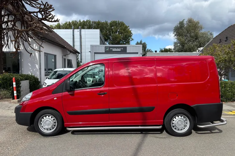 Toyota Proace (2015)