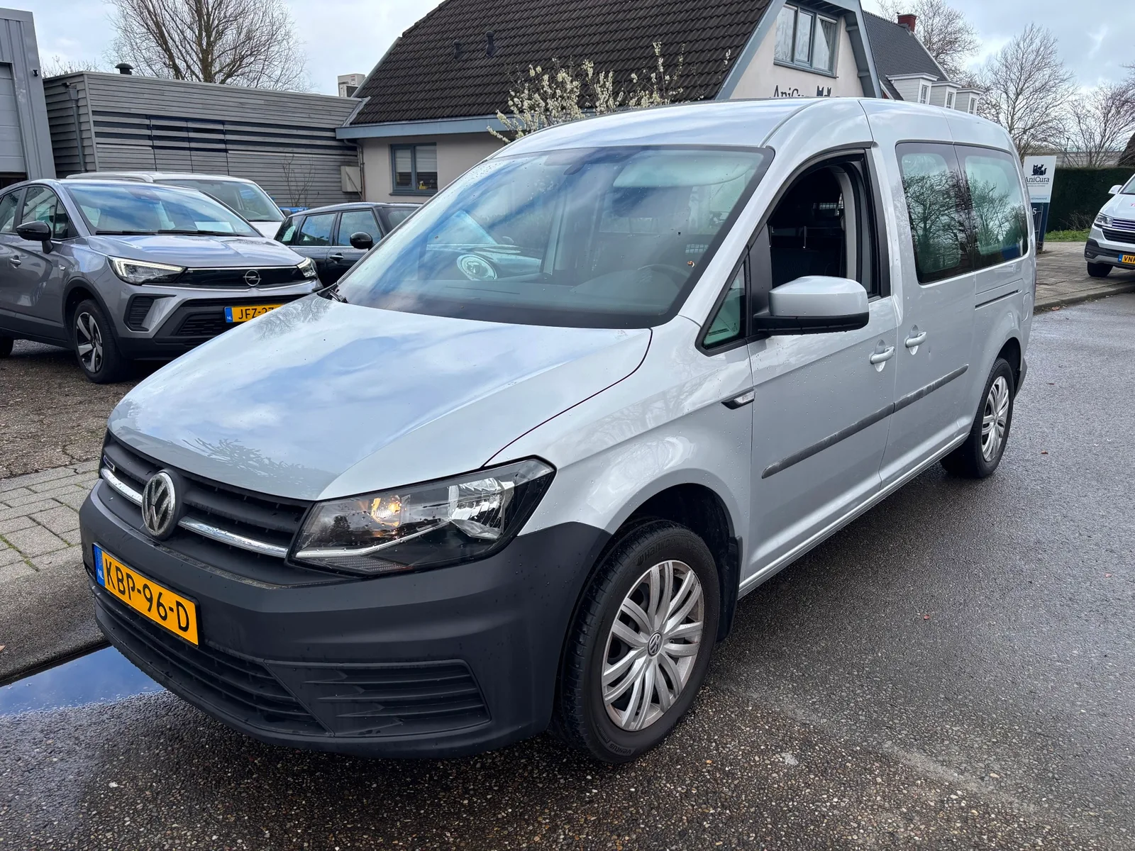 Volkswagen Caddy Maxi (2018) — foto 1