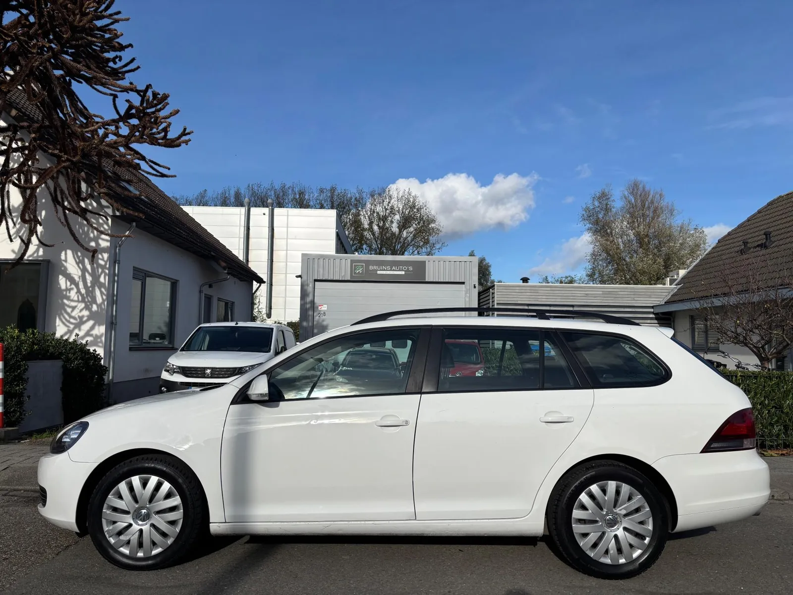 Volkswagen Golf (2012) — foto 1