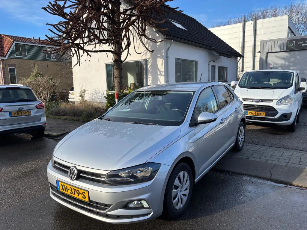 Volkswagen Polo (2019) — foto 1