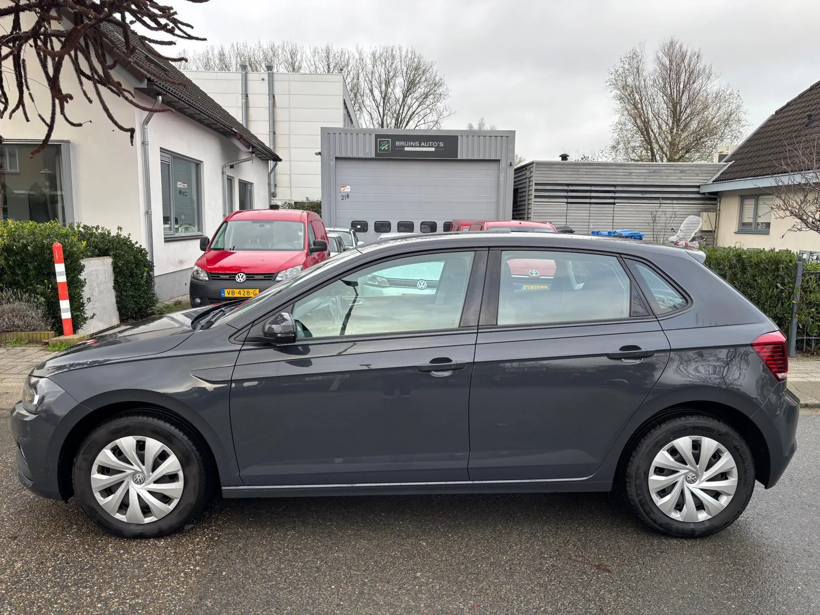 Volkswagen Polo (2018) — foto 1
