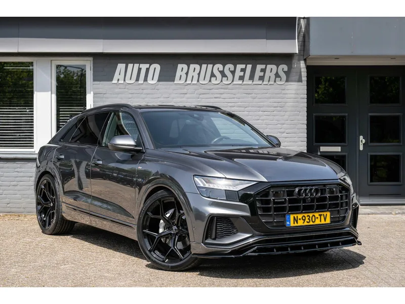 Audi Q8 (2019) — foto 1