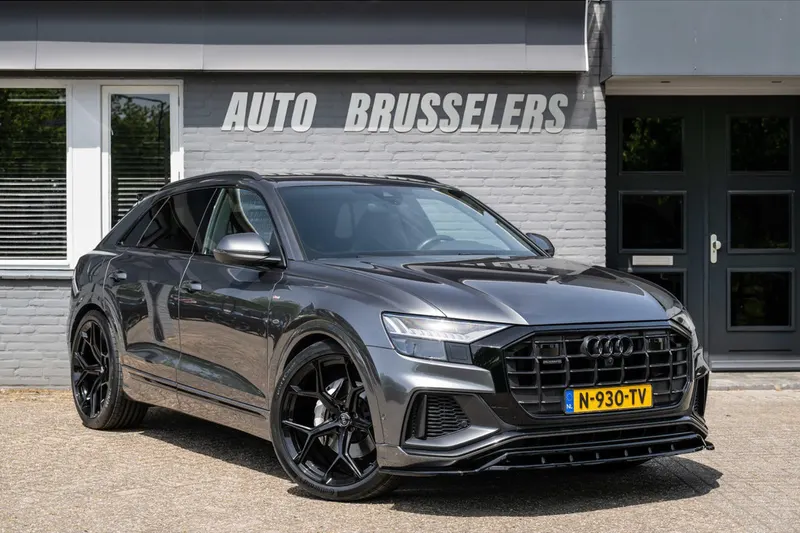 Audi Q8 (2019)