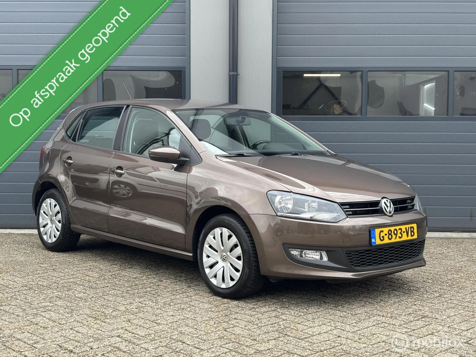 Volkswagen Polo (2012) — foto 1