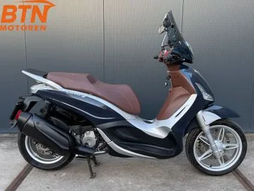 Piaggio Beverly 350 S ASR (2021) — foto 1