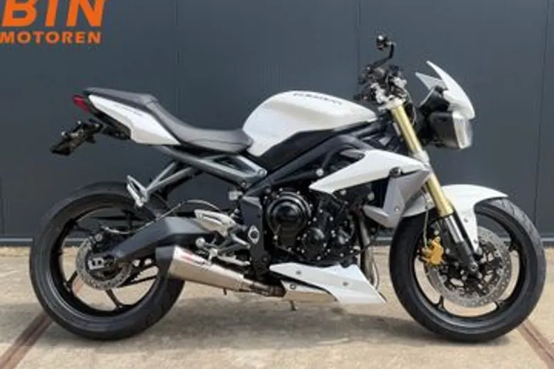 Triumph Street Triple 675 (2014)