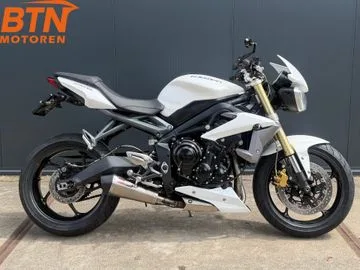 Triumph Street Triple 675 (2014) — foto 1