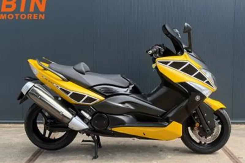 Yamaha T MAX (2009)