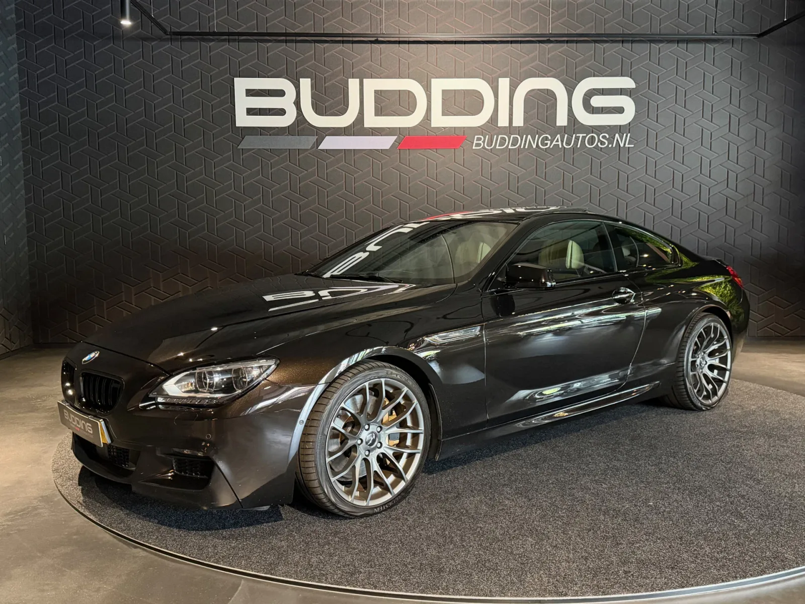 BMW 6-Serie (2012) — foto 1