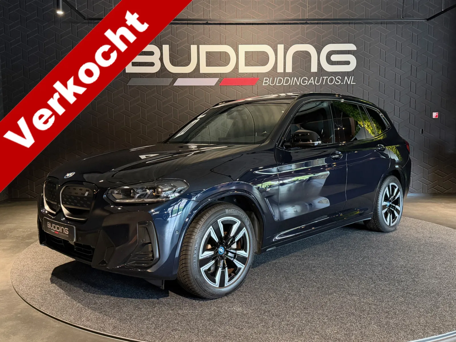 BMW iX3 (2021) — foto 1