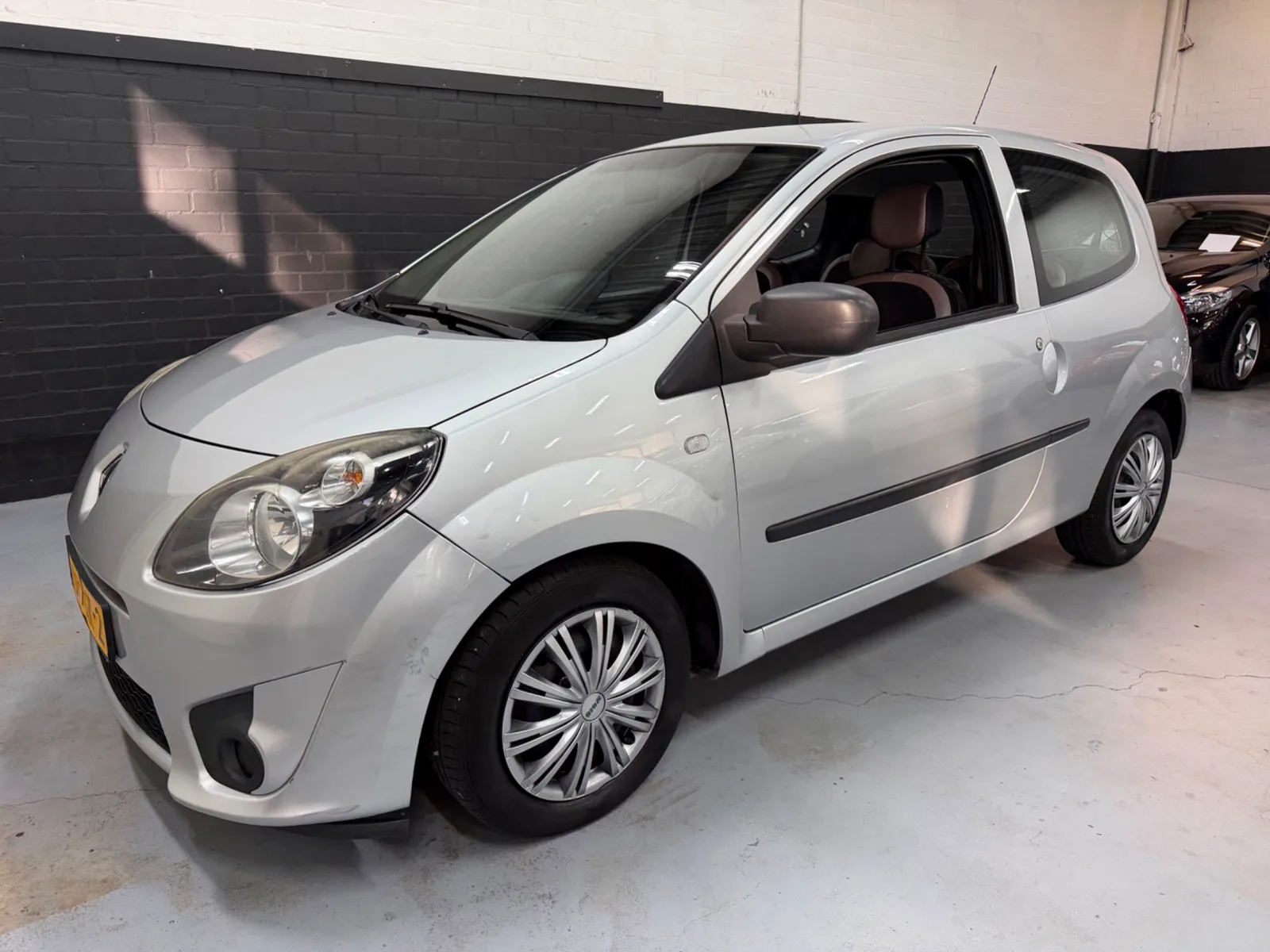 Renault Twingo (2011) — foto 1