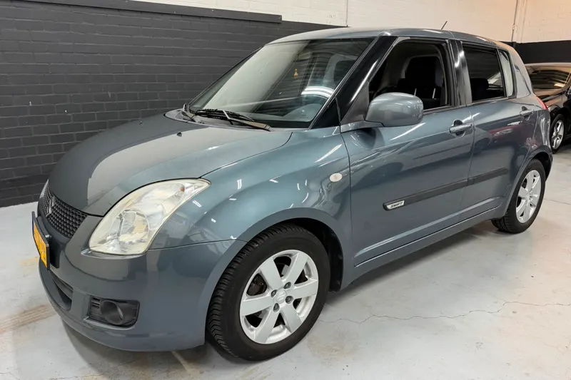 Suzuki Swift (2007)