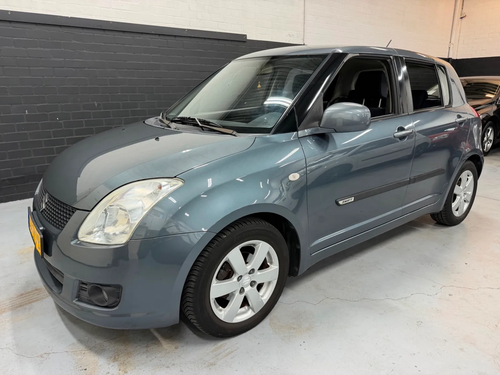Suzuki Swift (2007) — foto 1