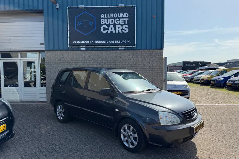 Kia Carens (2006)