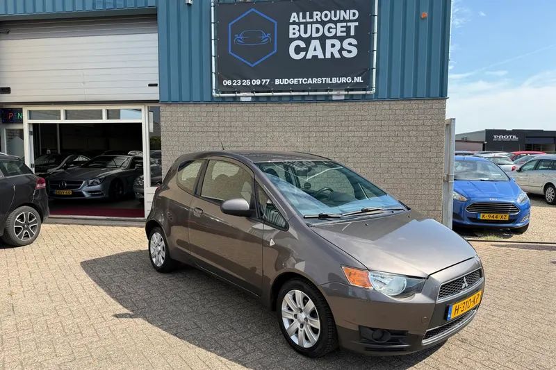 Mitsubishi Colt (2011)