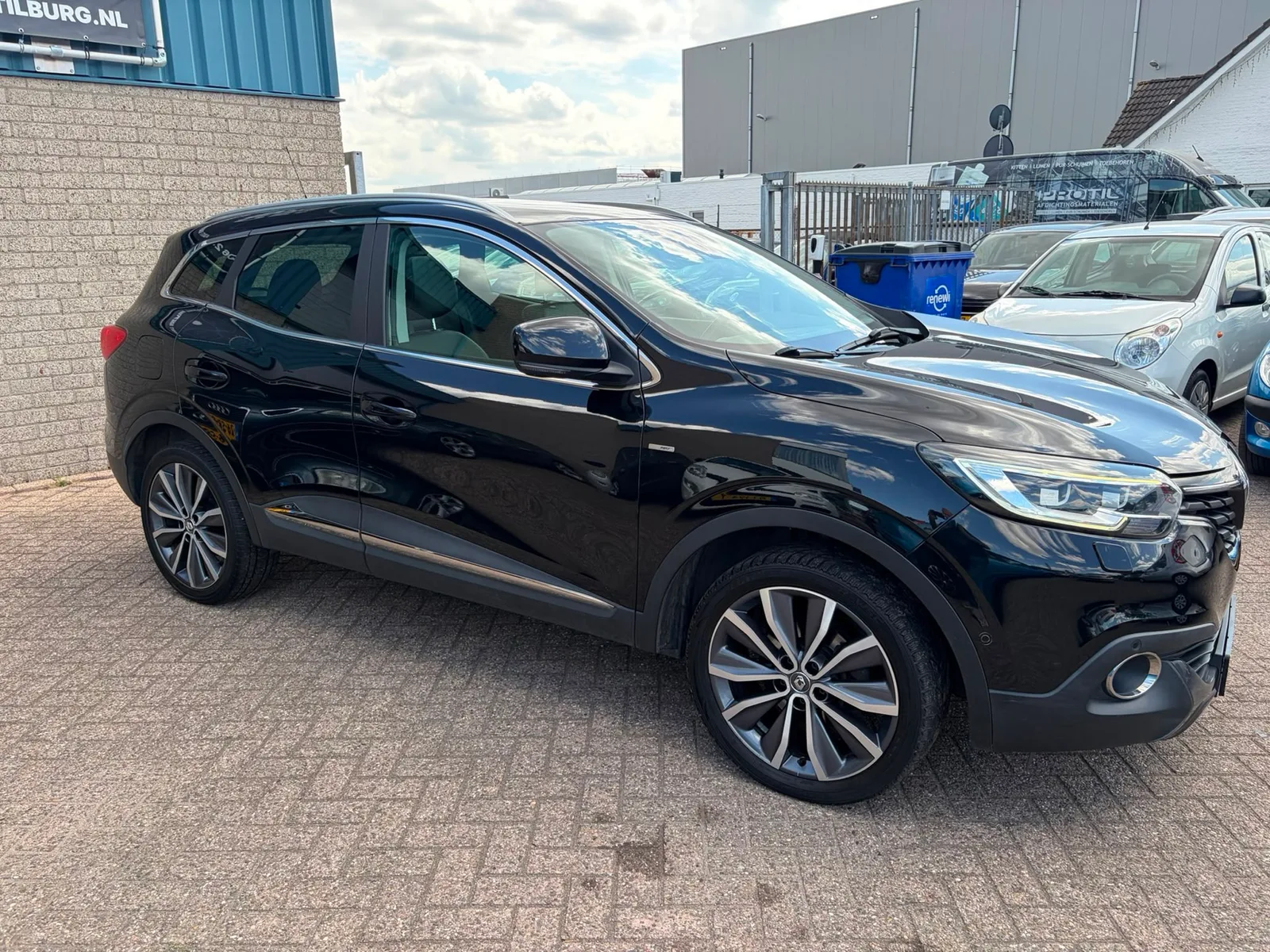Renault Kadjar (2015) — foto 1