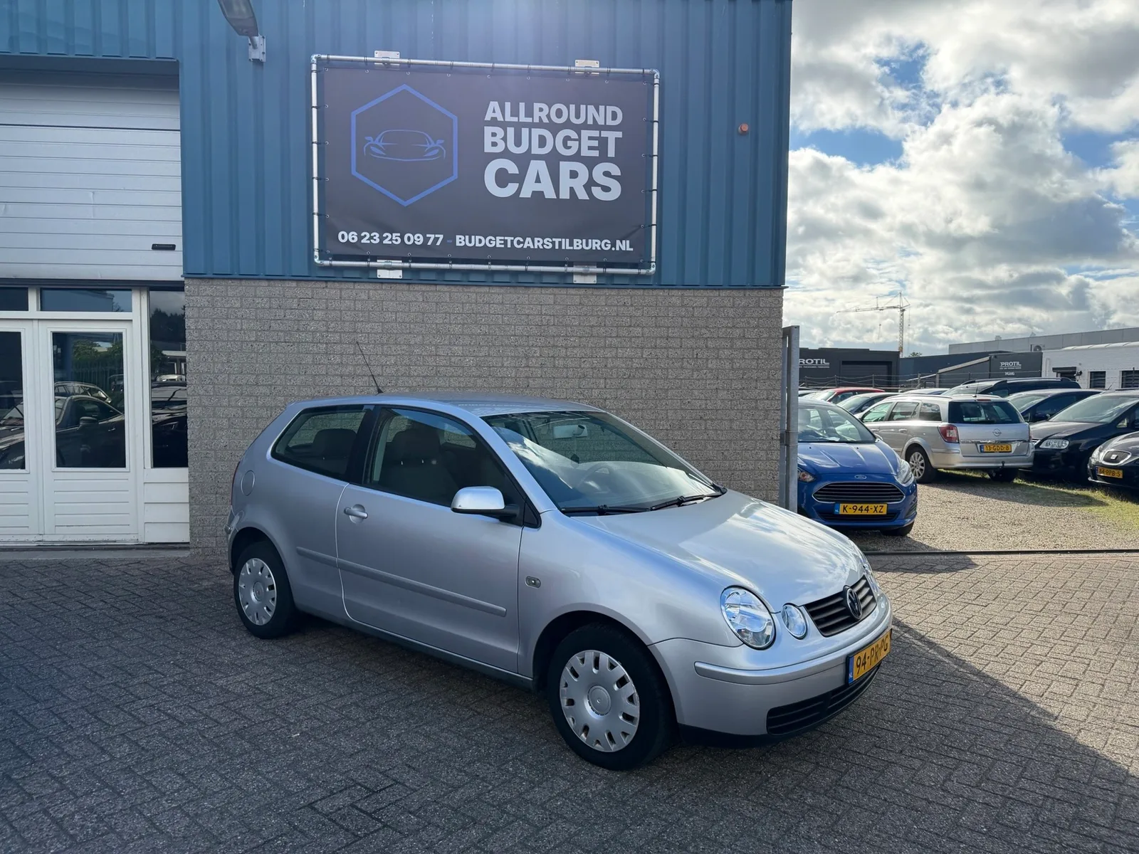 Volkswagen Polo (2004) — foto 1