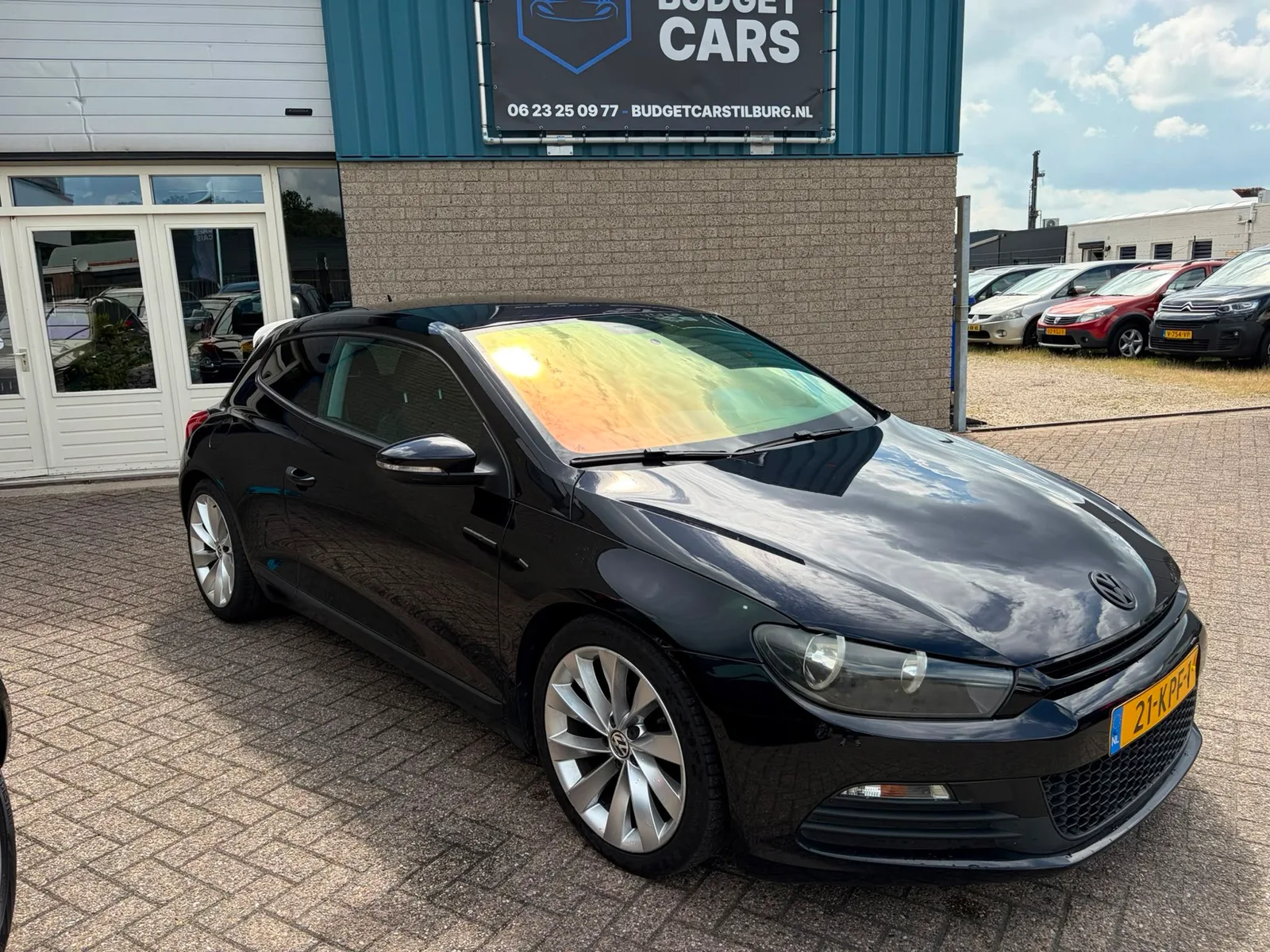 Volkswagen Scirocco (2010) — foto 1