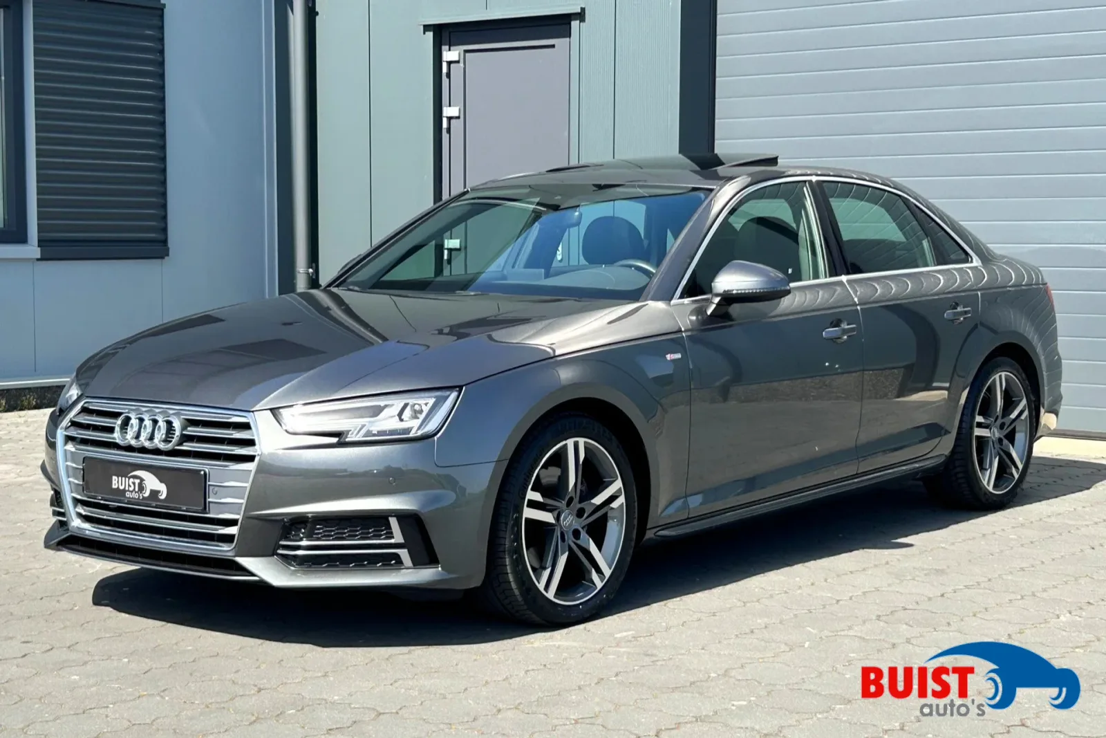 Audi A4 (2018) — foto 1