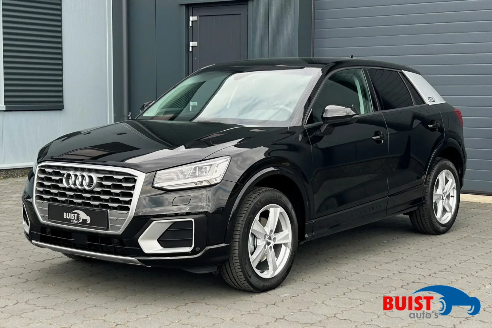 Audi Q2 (2020) — foto 1