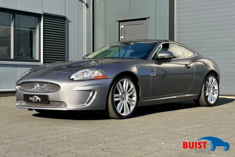 Jaguar XKR (2009)