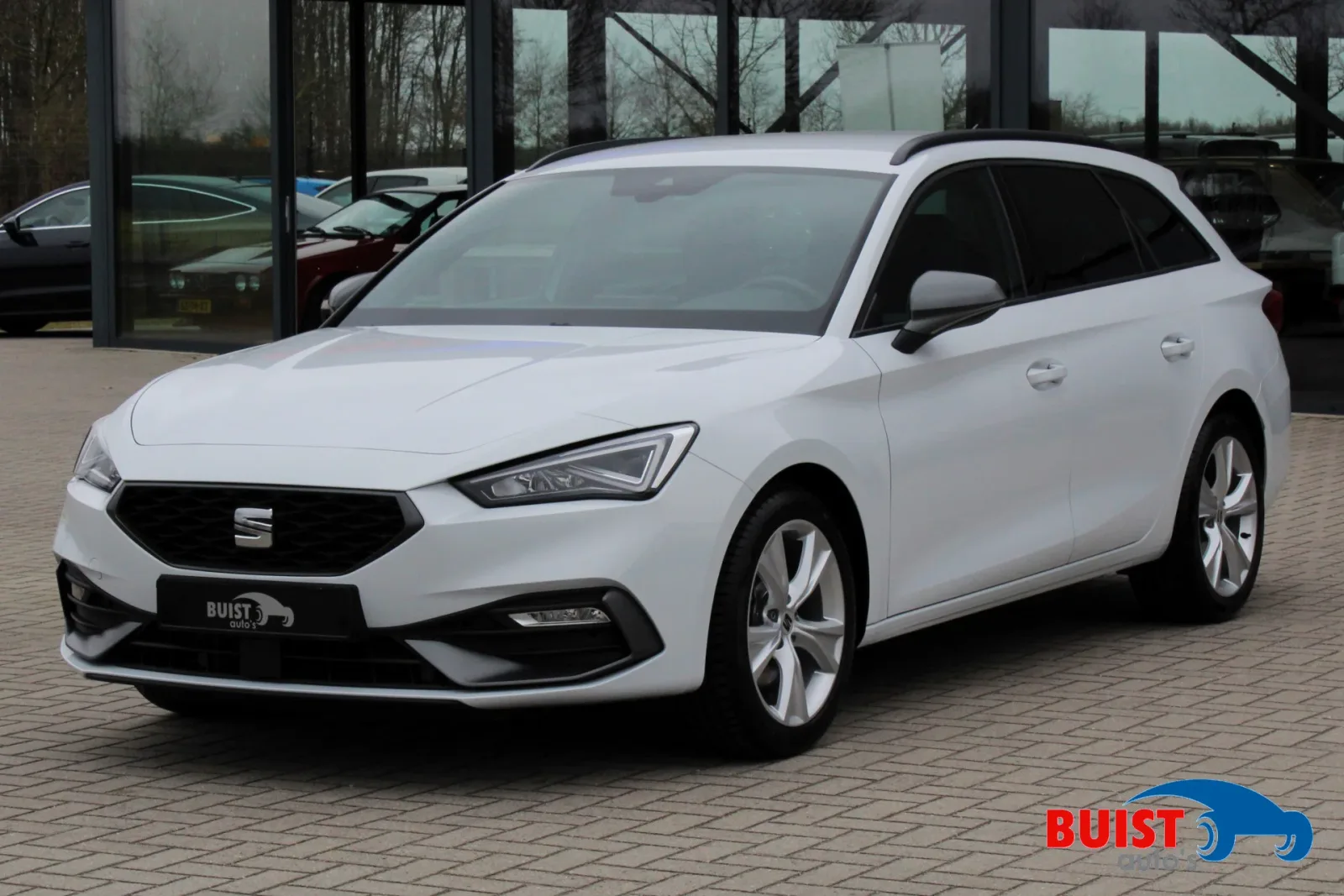 SEAT Leon (2022) — foto 1