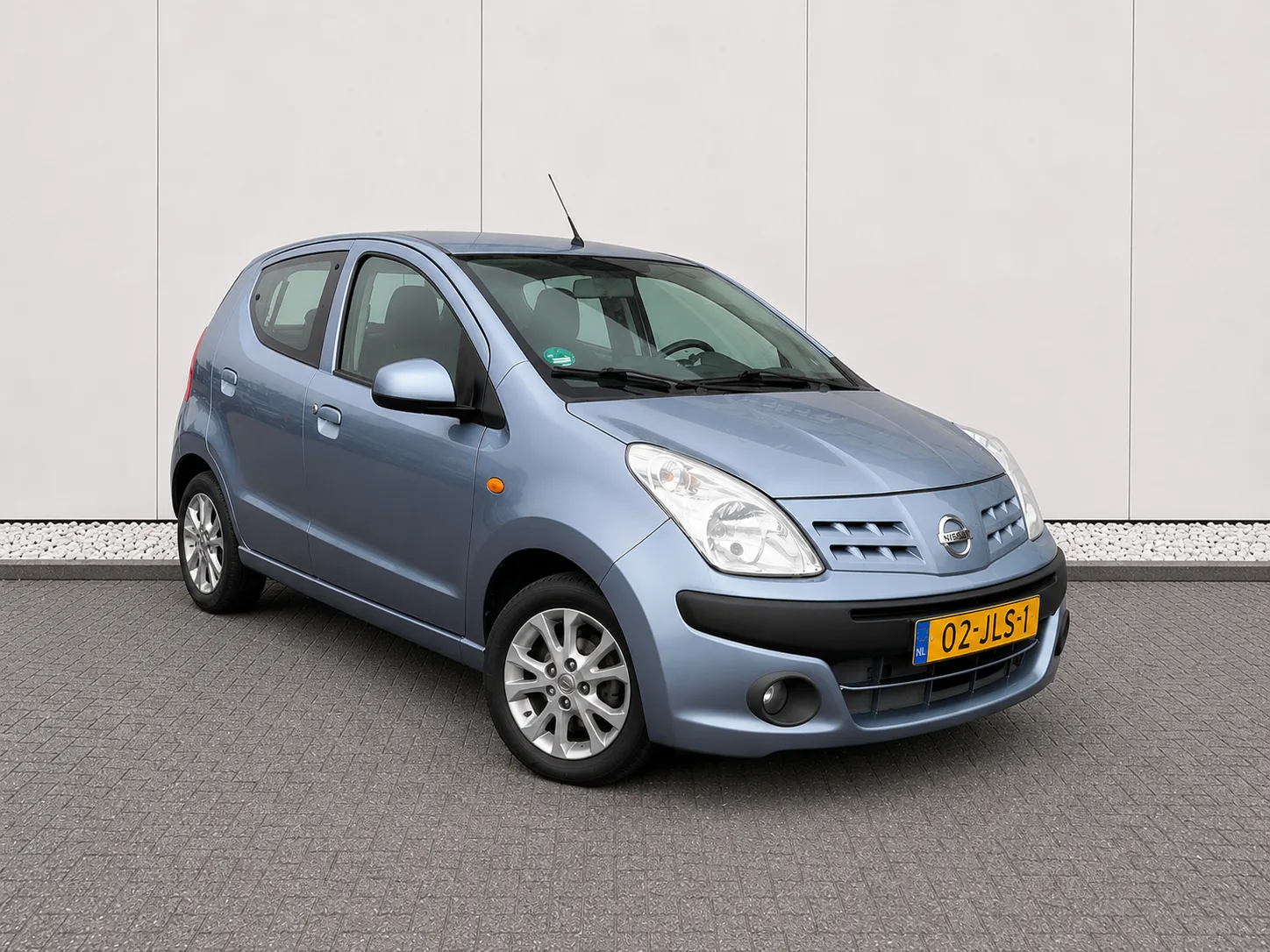 Nissan Pixo (2009) — foto 1