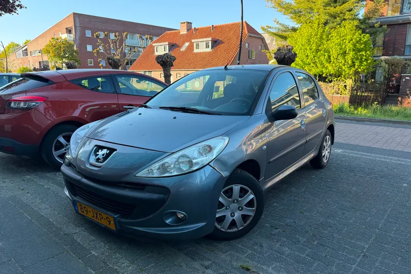 Peugeot 206 (2009)