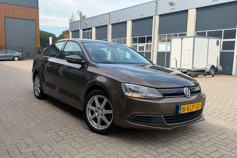 Volkswagen Jetta (2013)