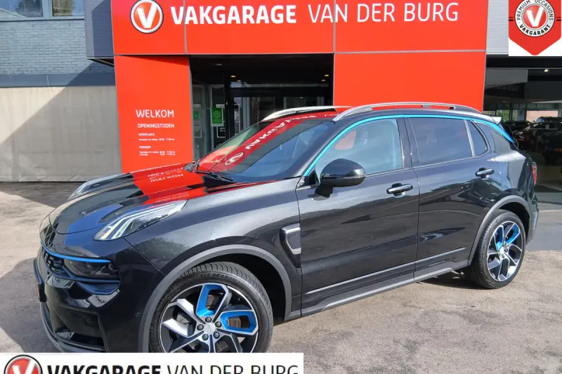 Lynk & Co 01 (2022)