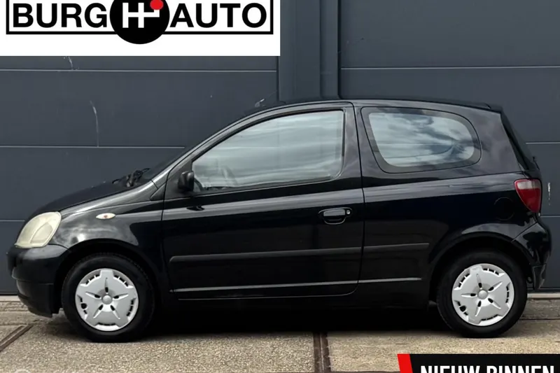 Toyota Yaris (2002)