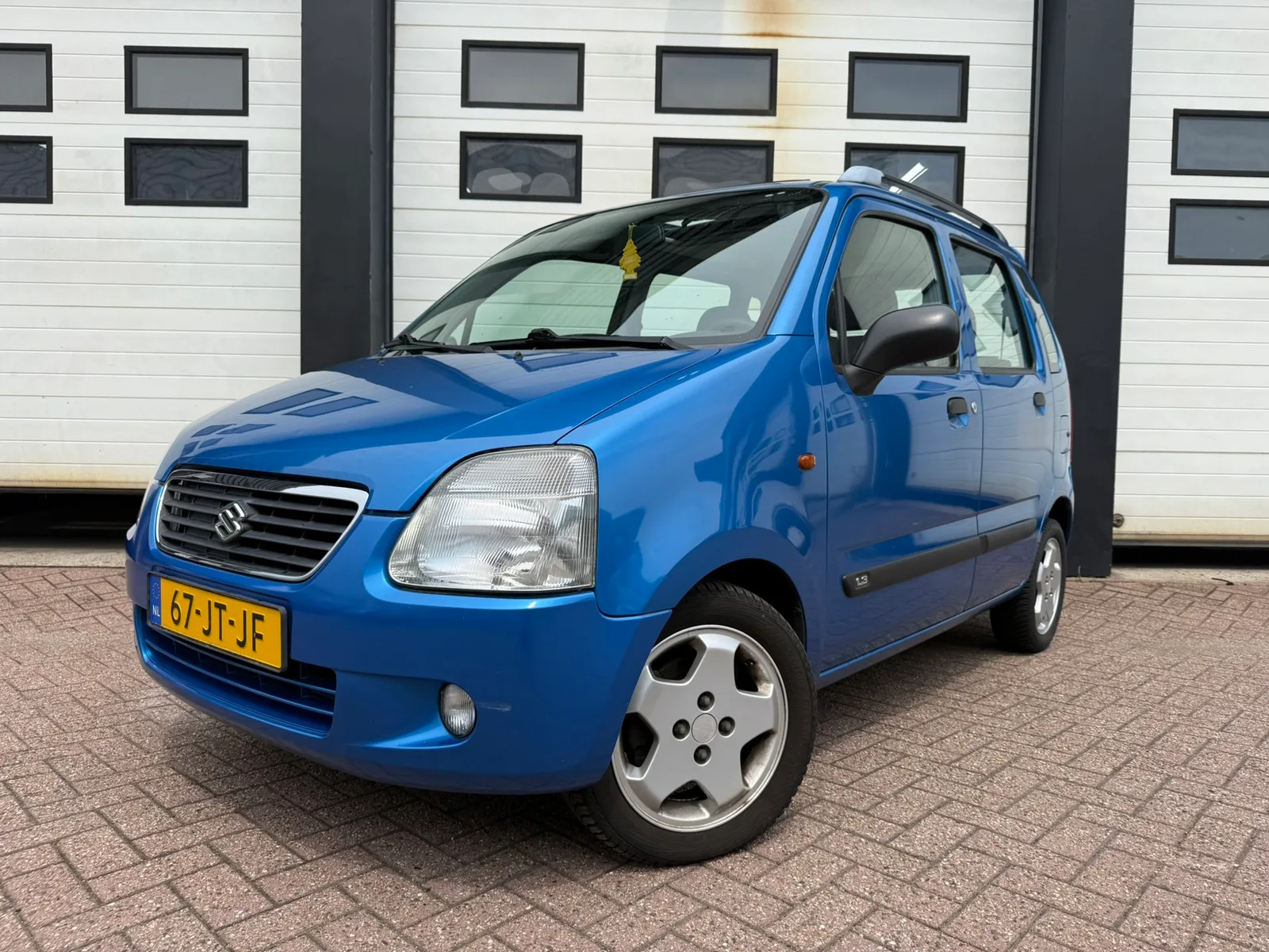 Suzuki Wagon R+ (2002) — foto 1