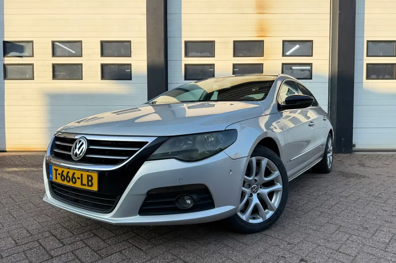 Volkswagen Passat (2008)